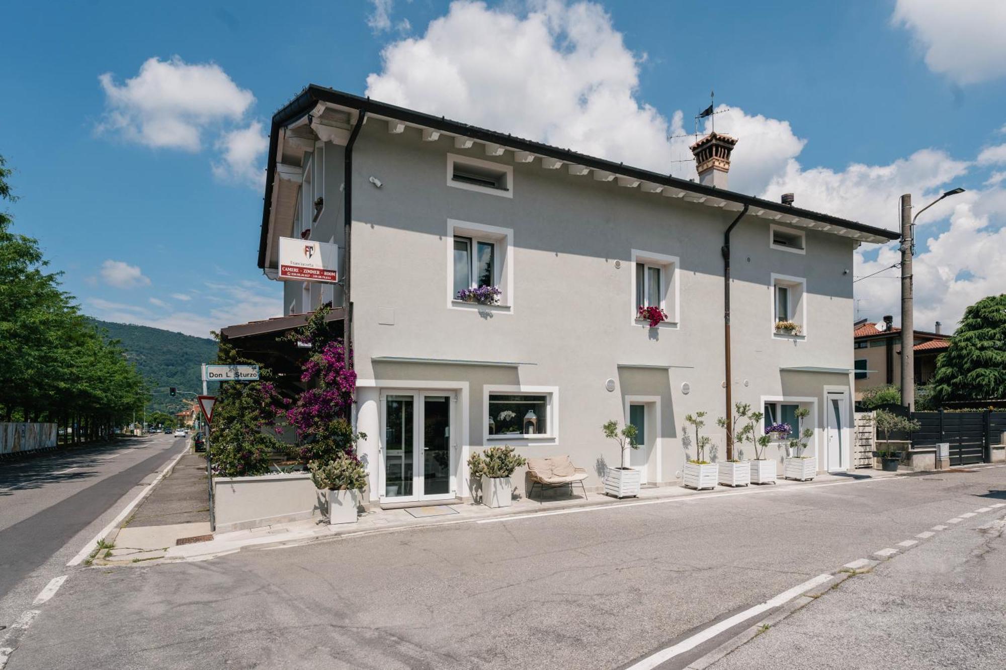 Franciacorta Rooms Corte Franca Eksteriør billede